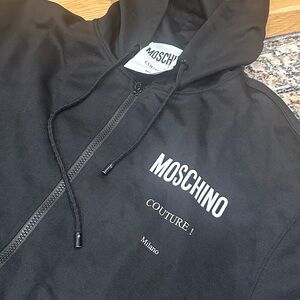 🖤 Moschino Black Zip-Up Hoodie